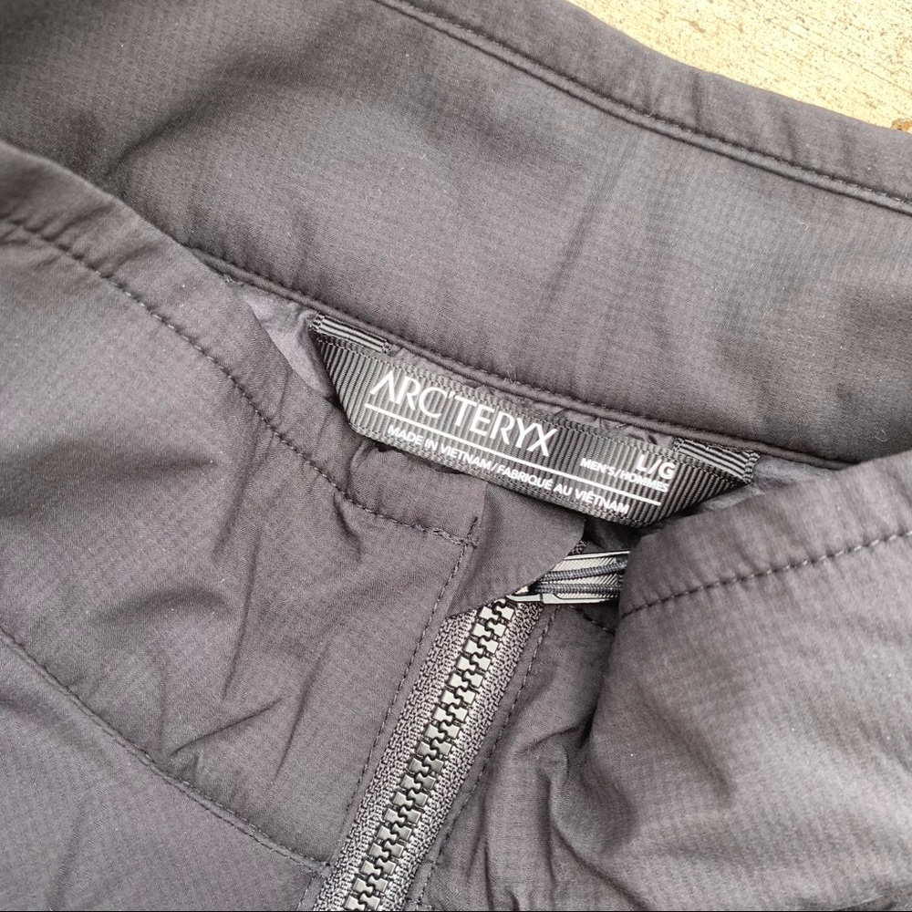 Arcteryx Atom LT Men’s Black Zip Vest - Picture 2 of 6